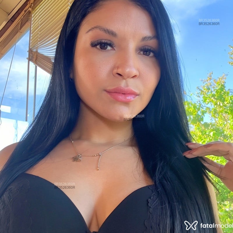 Acompanhante Camila - Feed