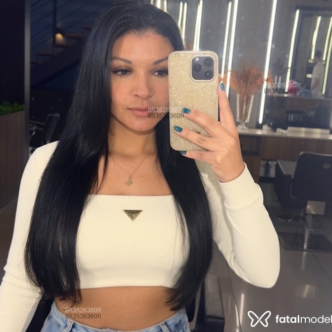 Acompanhante Camila - Feed