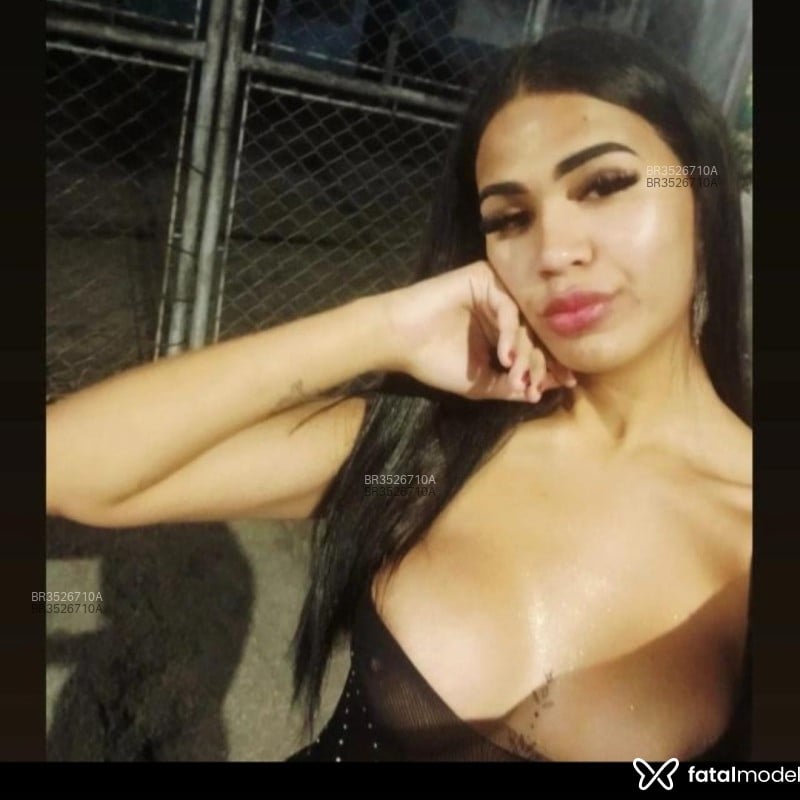 Acompanhante Isabelly Sfdinha - Feed