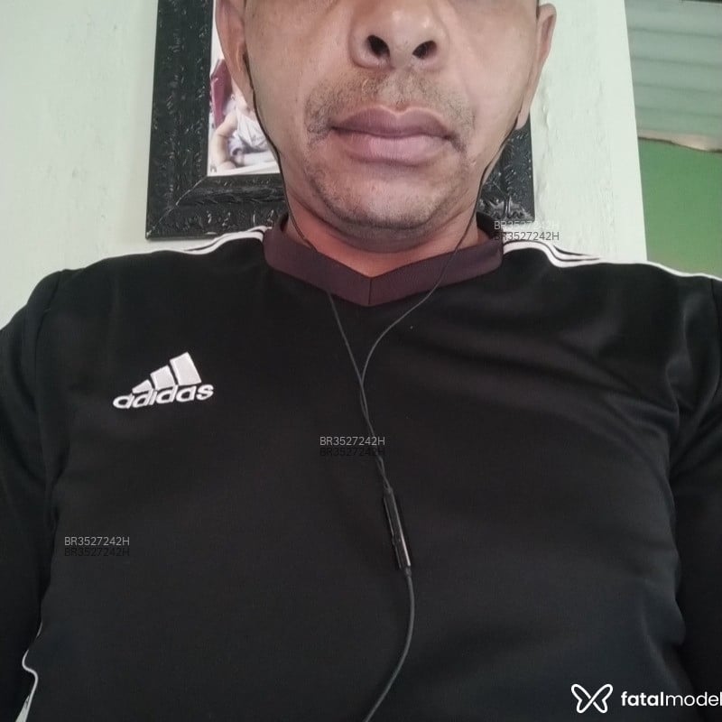 Acompanhante Adailton - Feed