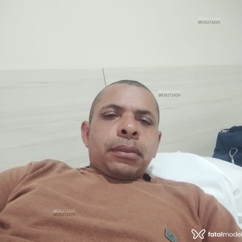 Acompanhante Adailton - Feed