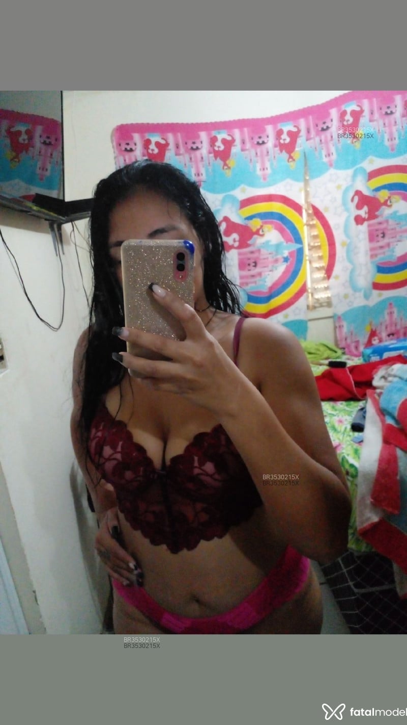 Acompanhante Morena Flor - Feed