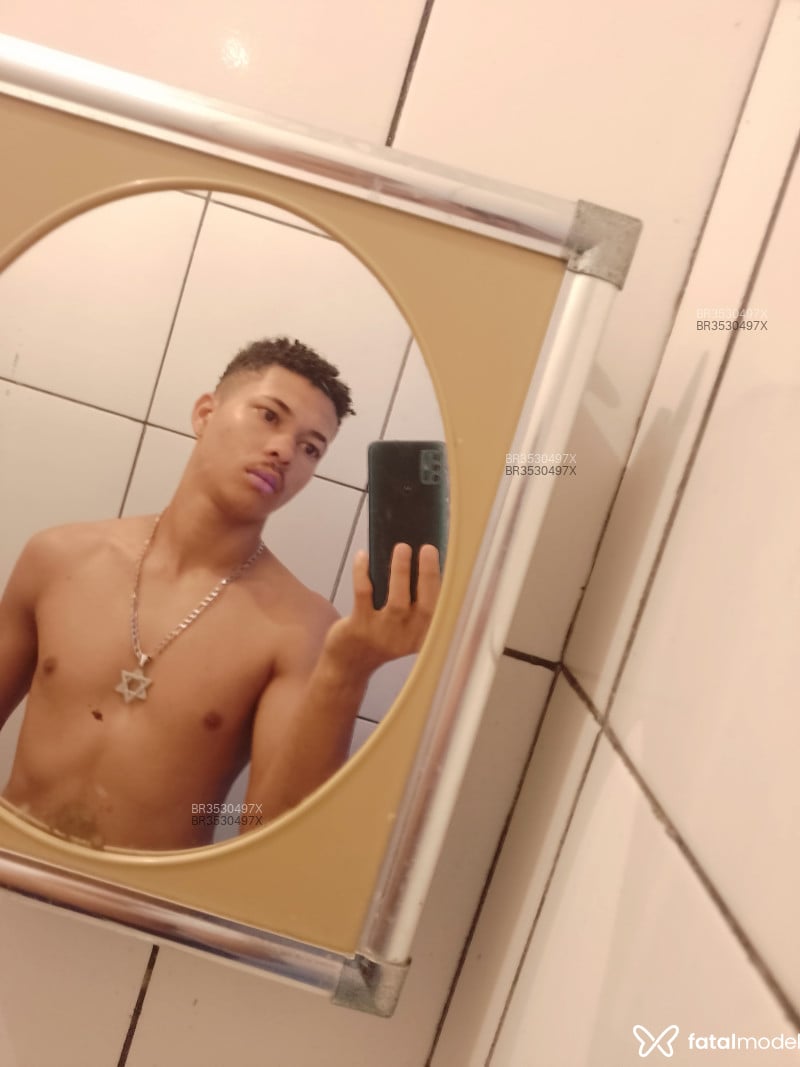 Acompanhante Faelzinho - Feed