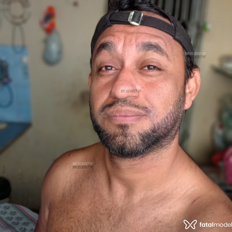 Acompanhante Black - Feed