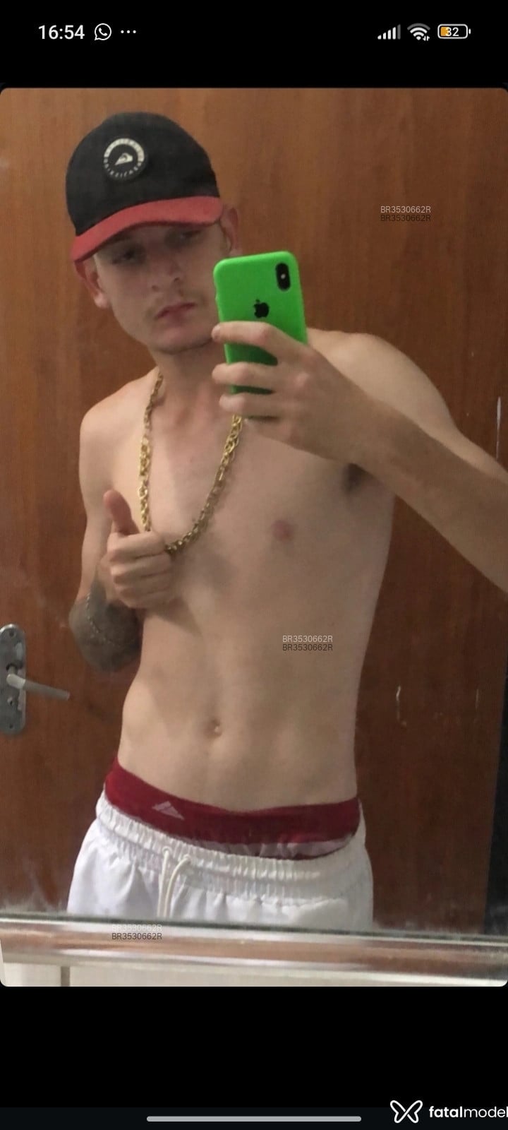 Acompanhante Alemão - Feed
