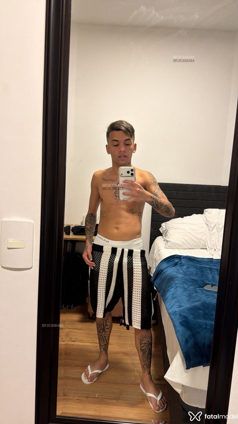 Acompanhante Henrique - Feed