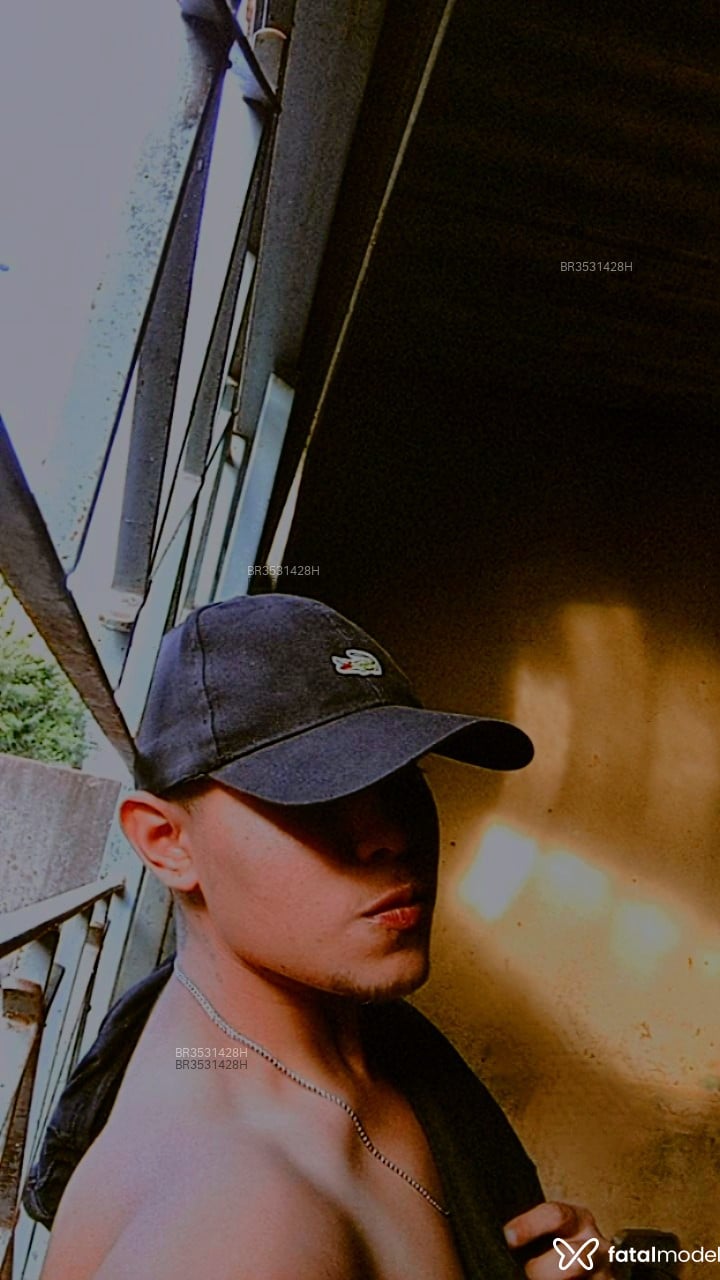 Acompanhante Biel Araujo - Feed