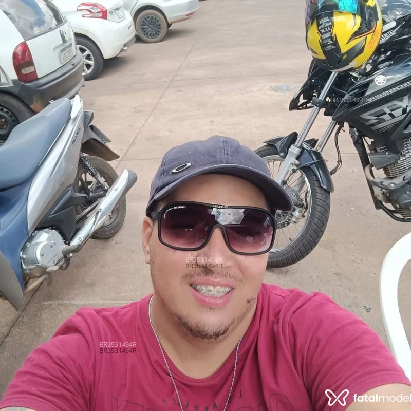 Acompanhante Vitão - Feed