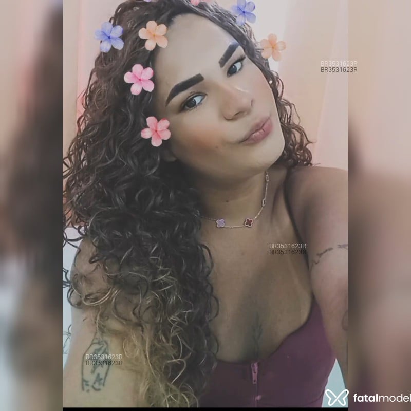 Acompanhante Emilybaiana - Feed