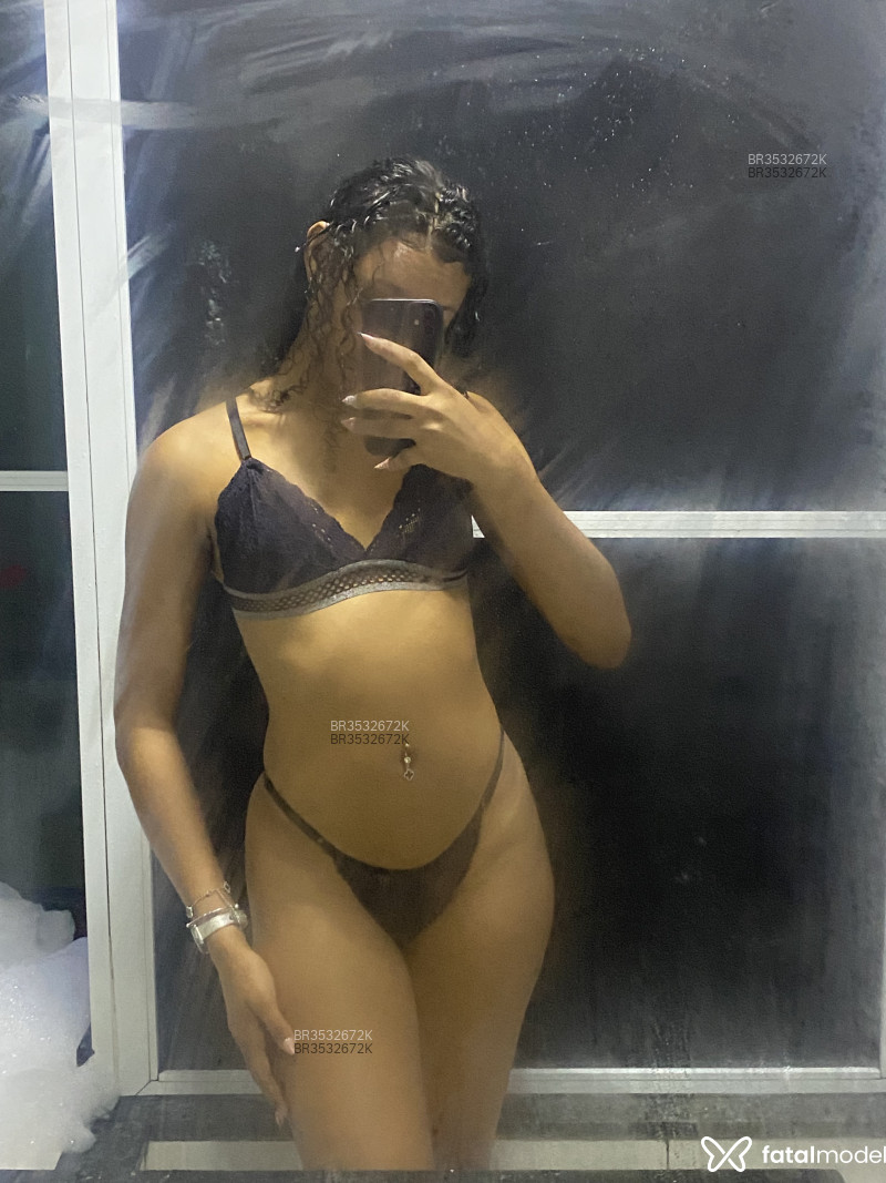 Acompanhante Arial Sofia - Feed