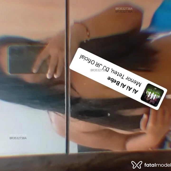 Acompanhante Indinha - Feed