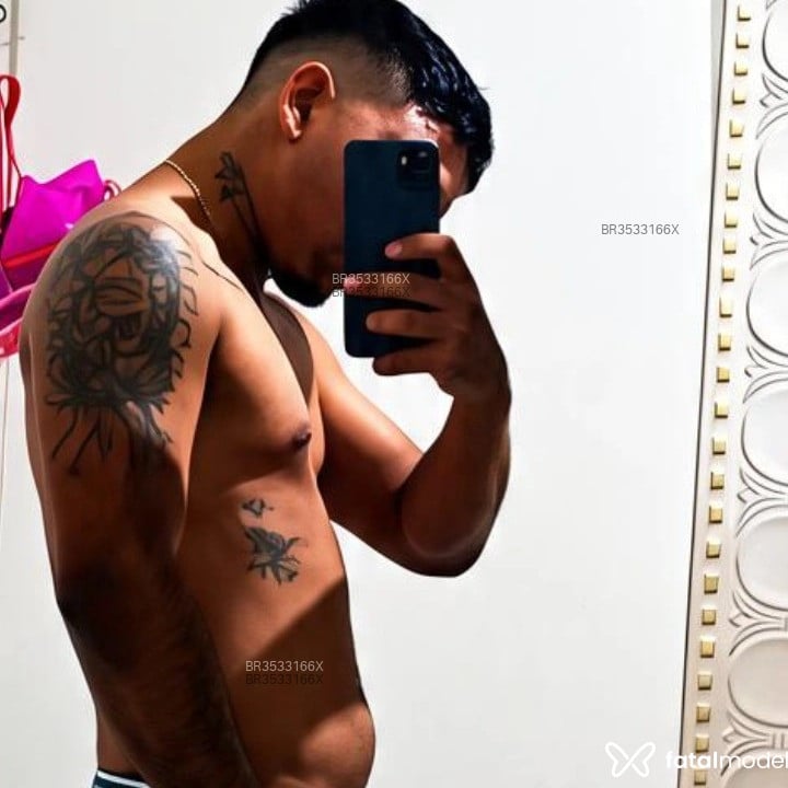 Acompanhante Ryan Carvalho - Feed