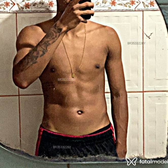 Acompanhante Erick - Feed