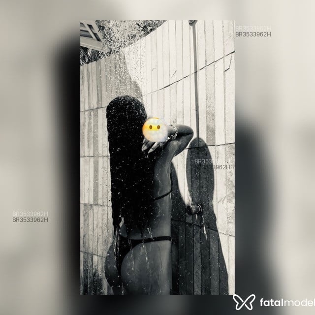 Acompanhante Bombomzinha - Feed