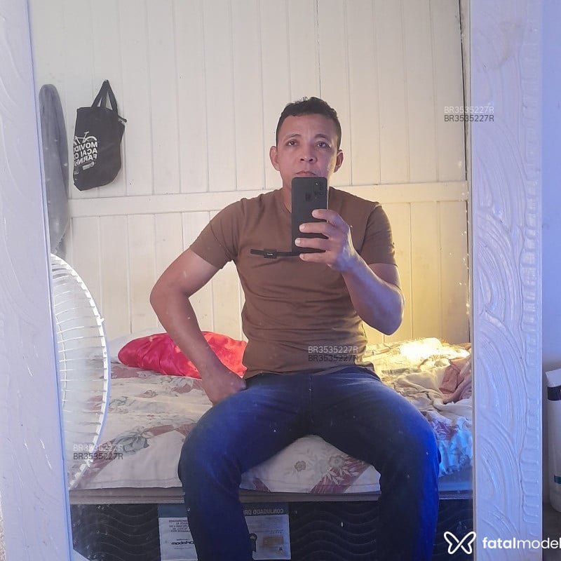 Acompanhante Nilson - Feed