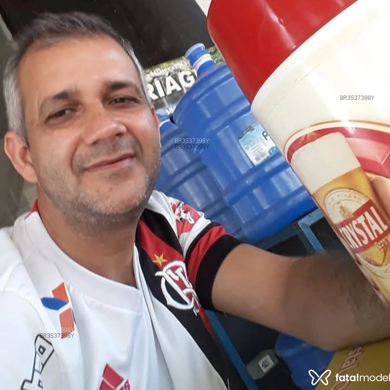 Acompanhante Solteirão - Feed