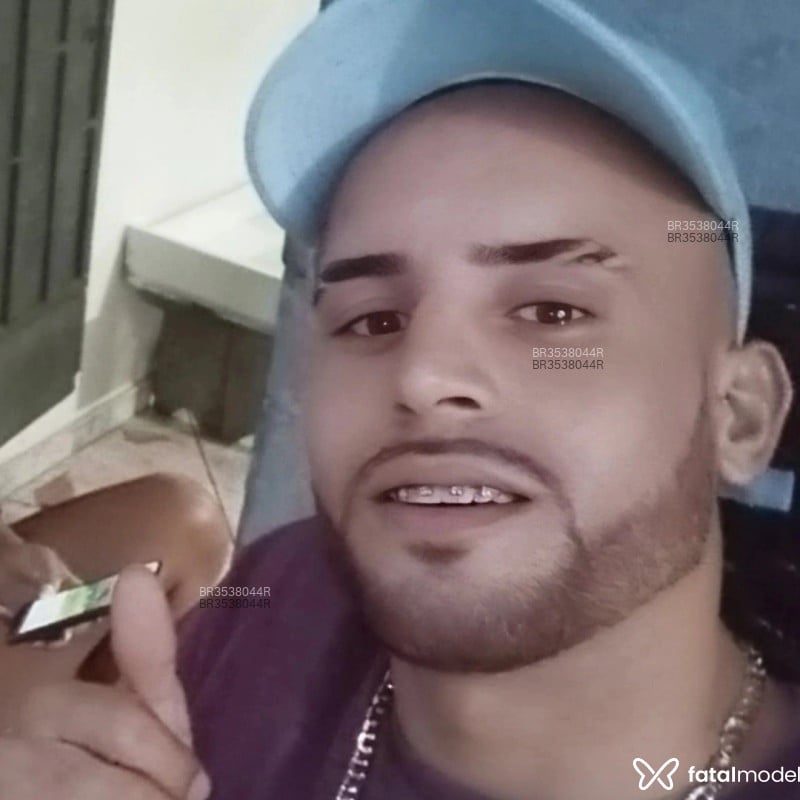 Acompanhante Gomes - Feed
