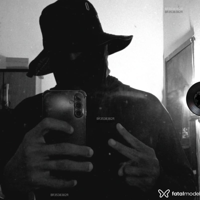 Acompanhante Cinho - Feed
