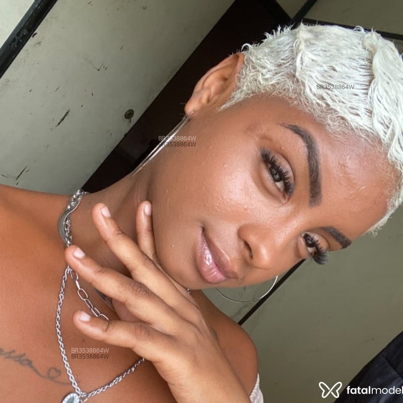 Acompanhante Débora - Feed