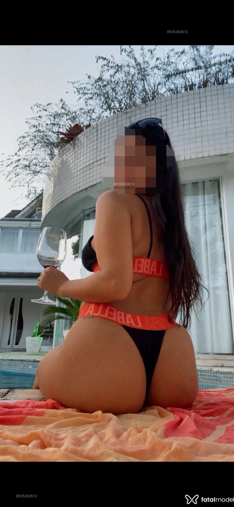 Acompanhante Agatha - Feed