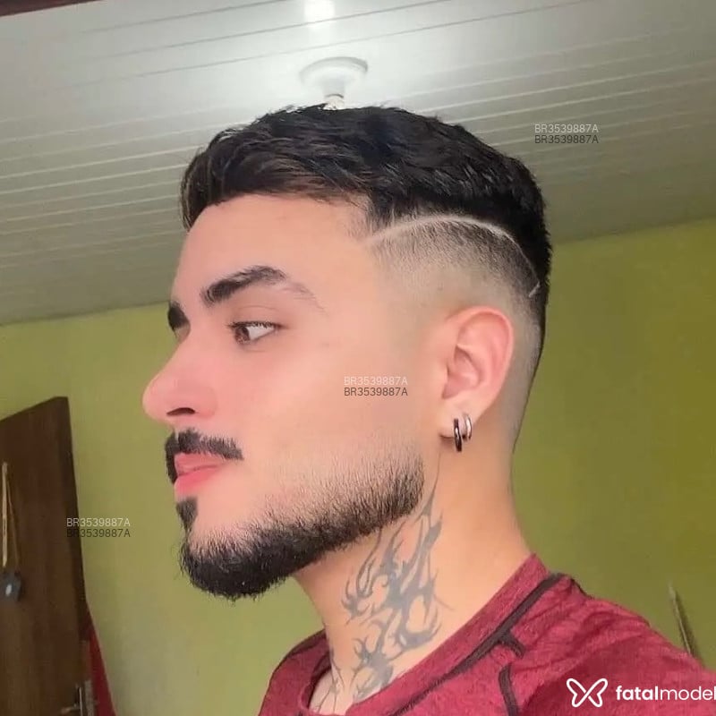 Acompanhante Matheus - Feed