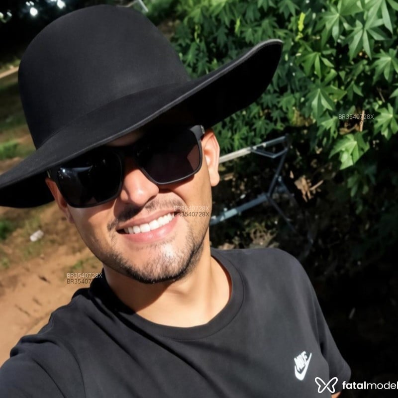 Acompanhante Maik Souza - Feed