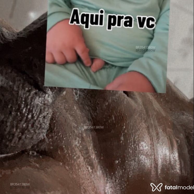 Acompanhante Pretuh - Feed