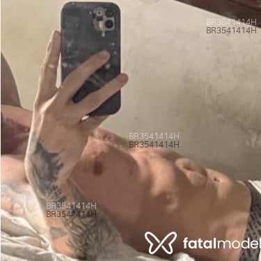 Acompanhante Robertinho - Feed
