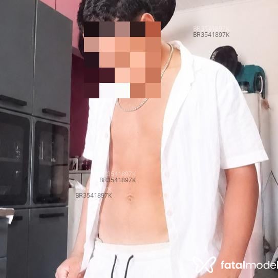 Acompanhante Renato - Feed