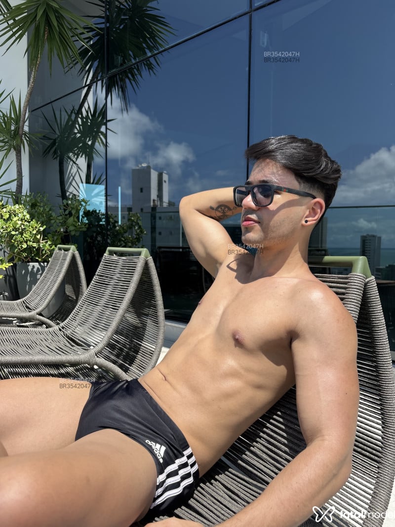 Acompanhante Esdras Ribeiro - Feed