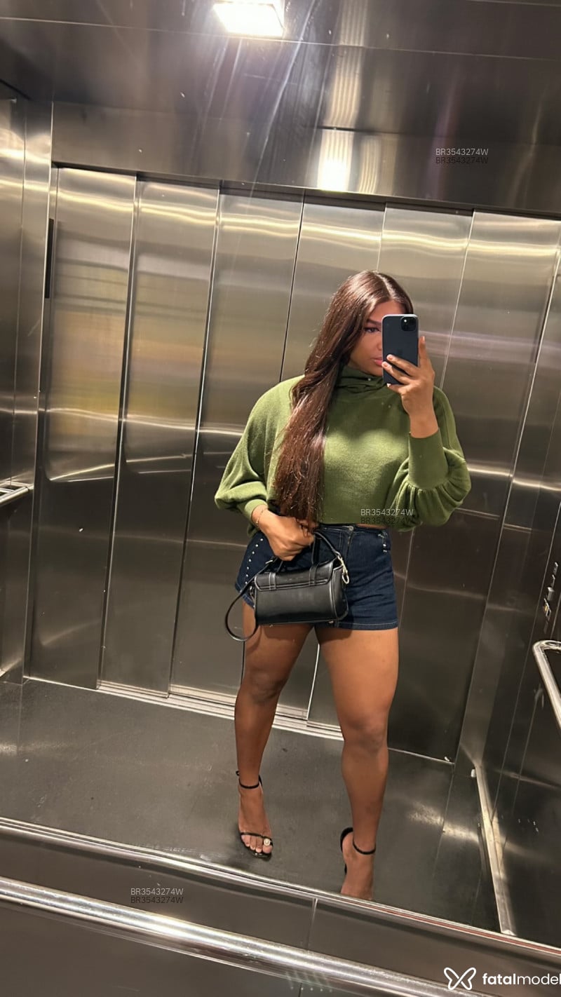 Acompanhante Babi Garcez - Feed