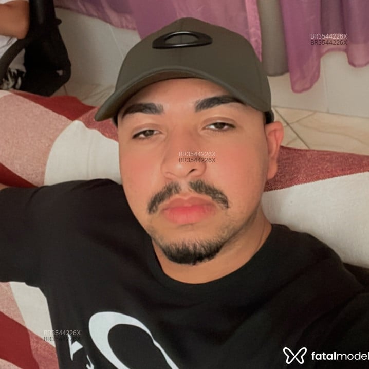 Acompanhante Vitor Santos - Feed