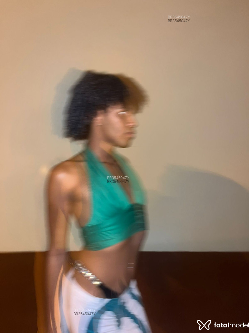 Acompanhante Luiza - Feed