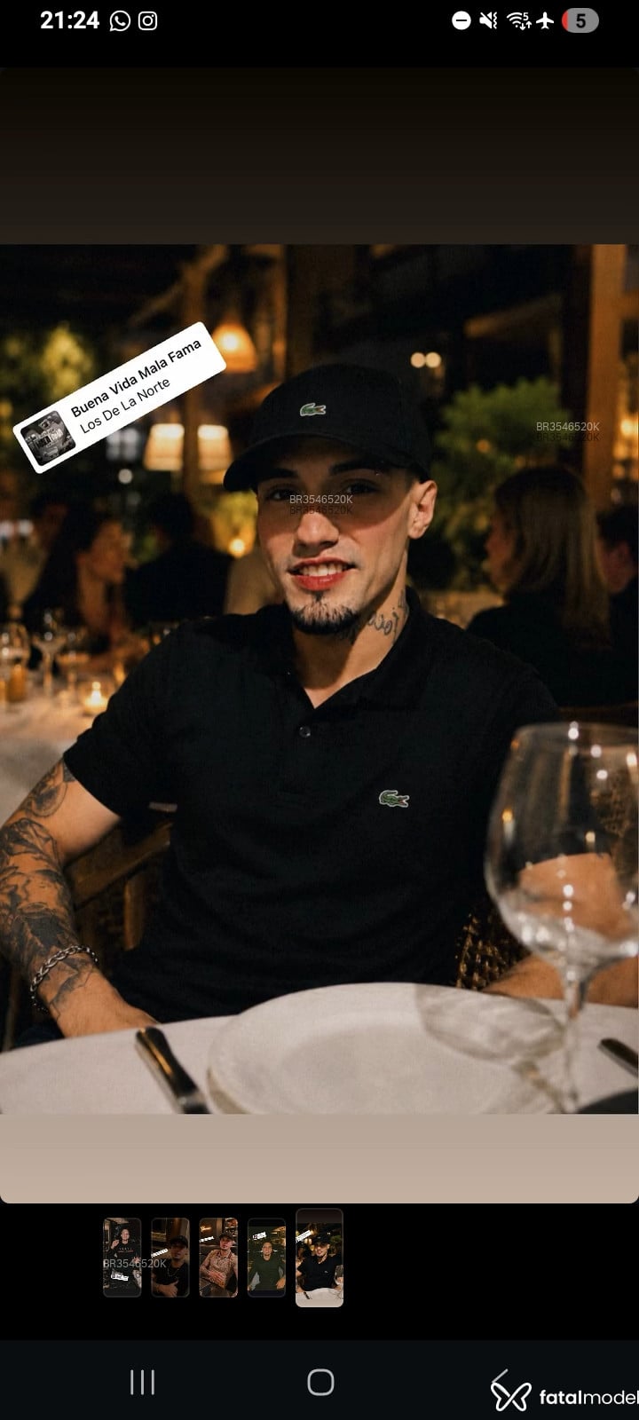 Acompanhante Vitinho - Feed