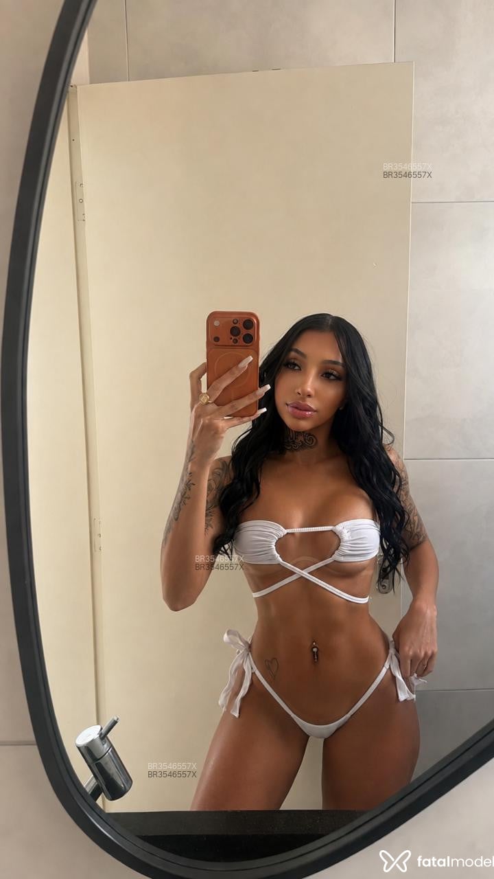 Acompanhante Julia Santos - Feed