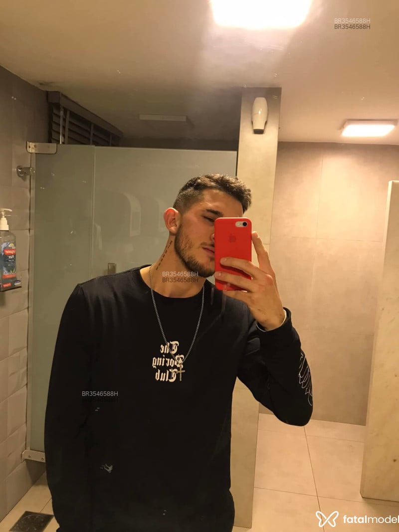 Acompanhante Ricardo - Feed