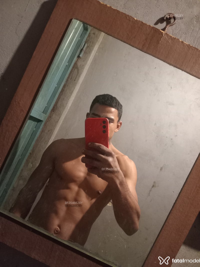 Acompanhante Cristiano Oliveira - Feed