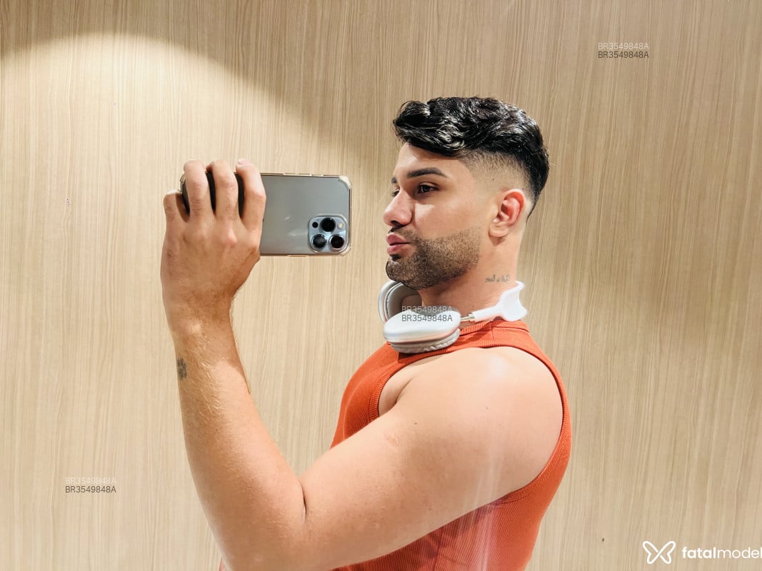 Acompanhante Yogo Ganush - Feed