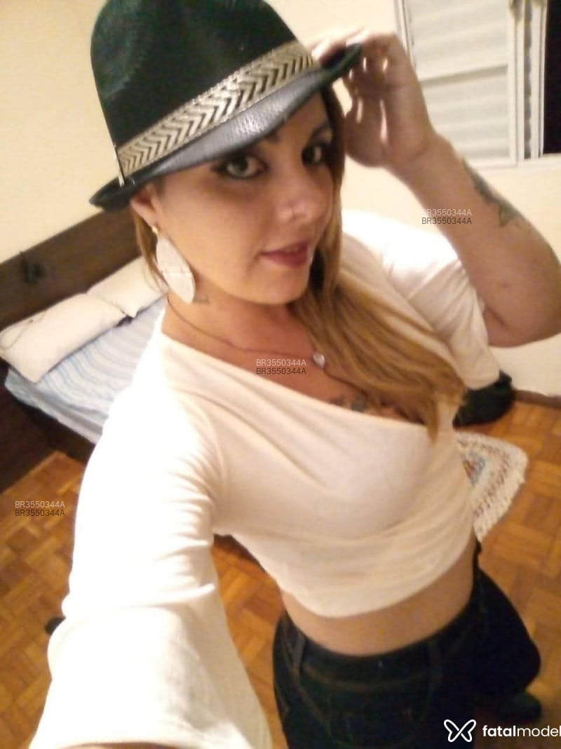 Acompanhante Dazinha - Feed