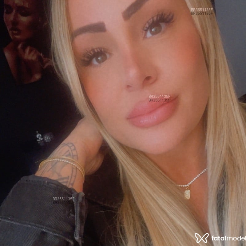 Acompanhante Eduarda - Feed