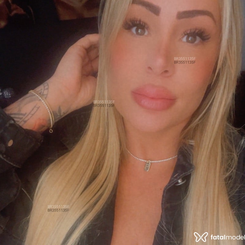 Acompanhante Eduarda - Feed
