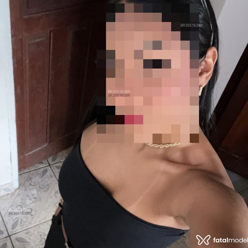 Acompanhante Morena - Feed