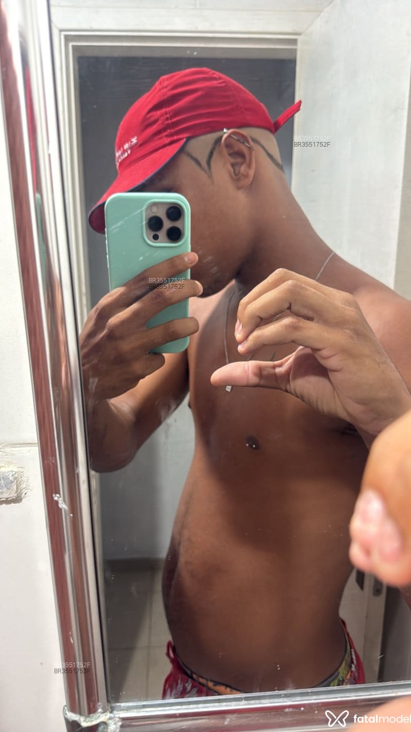 Acompanhante Pedro Henrique - Feed