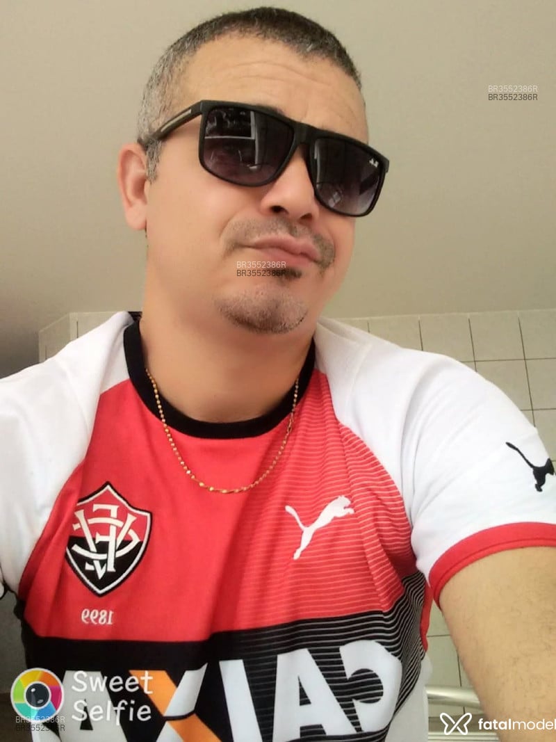 Acompanhante Dogobahia - Feed
