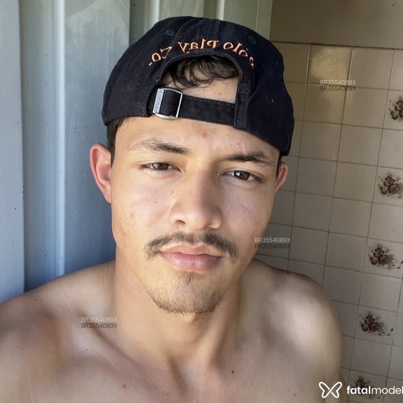 Acompanhante Thhzin - Feed