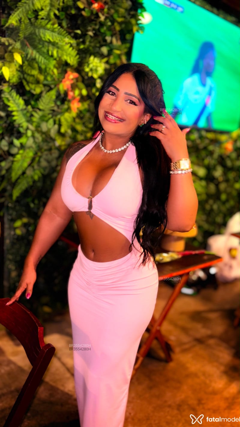 Acompanhante Rosaninha - Feed