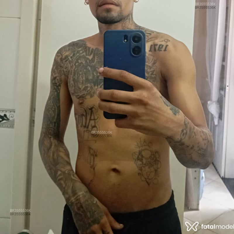 Acompanhante Japonês - Feed