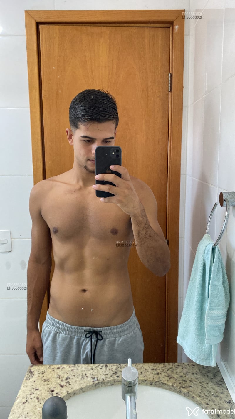 Acompanhante Rodrigo - Feed