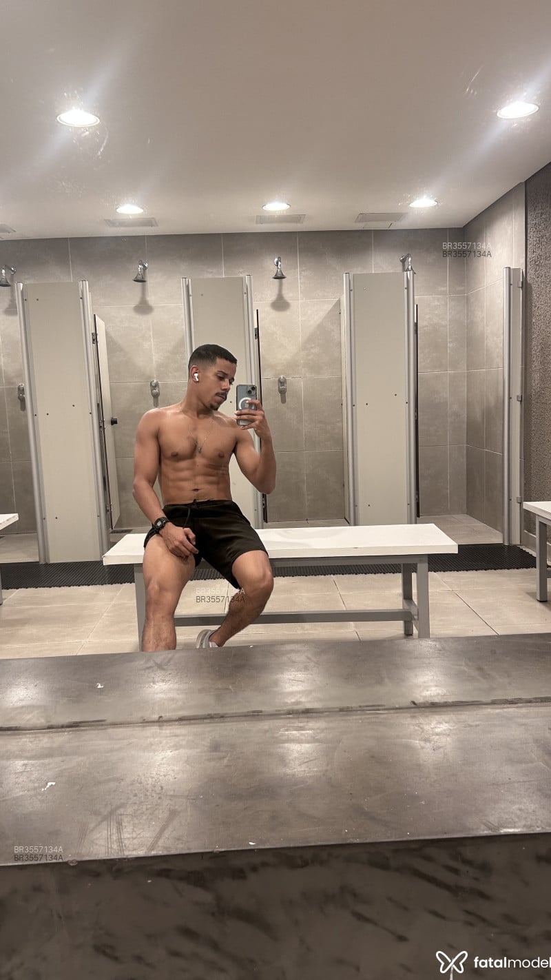 Acompanhante Pedrosigilo - Feed