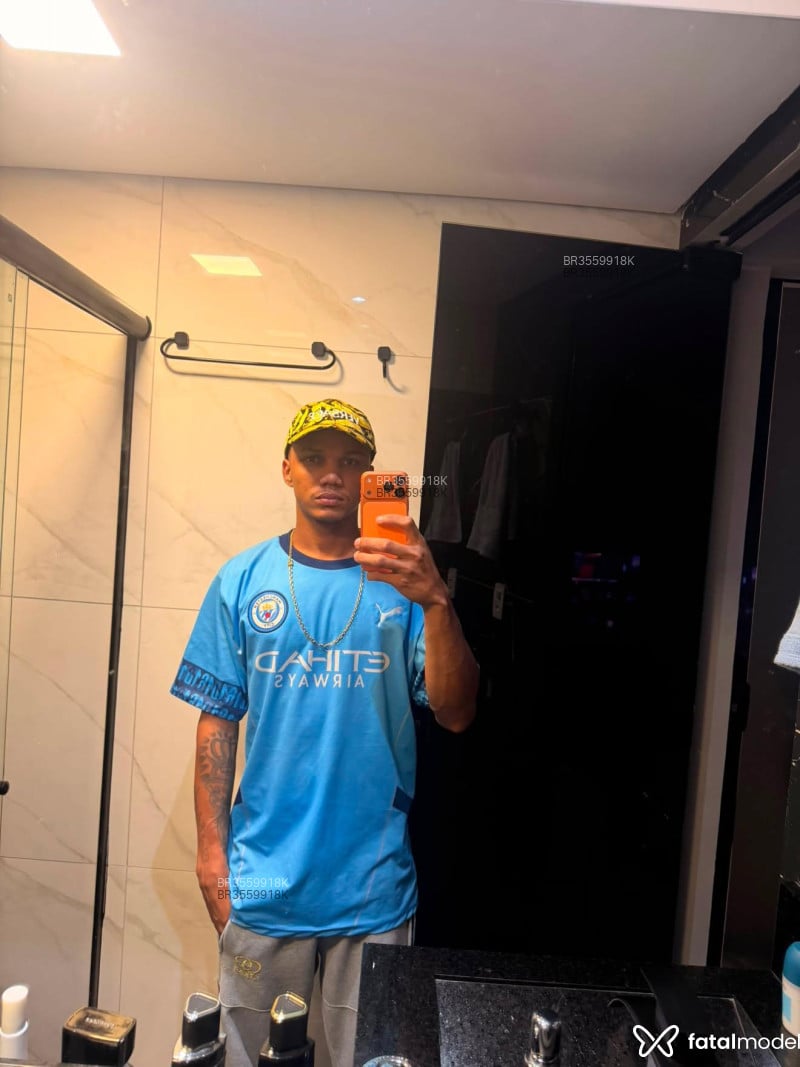 Acompanhante Gustavo Reis - Feed